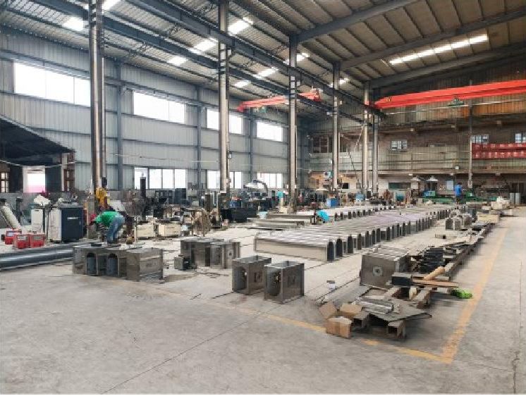 螺旋輸送機(jī)廠家為您解說(shuō)U型螺旋輸送機(jī)的具體內(nèi)部構(gòu)造是怎樣的？